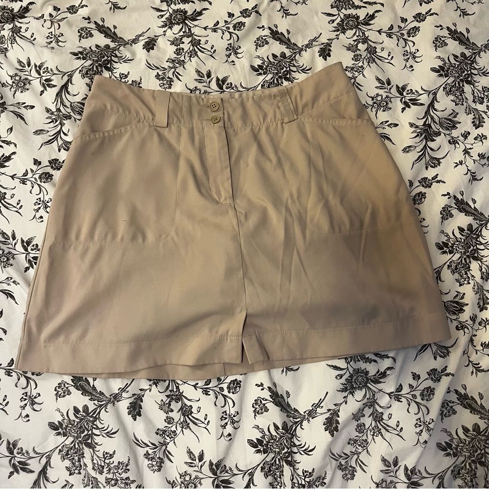 Nike Golf Tennis skirt Dri fit size 8 khaki